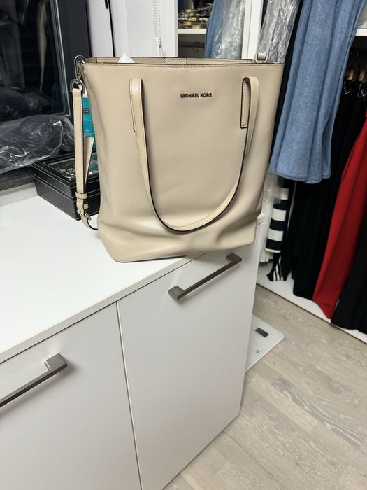 Vand geanta Michael Kors