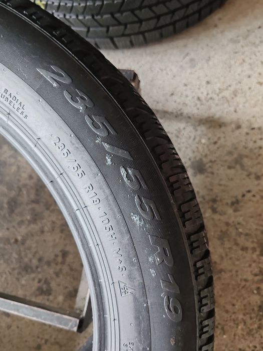 2 anvelope 235 55 19