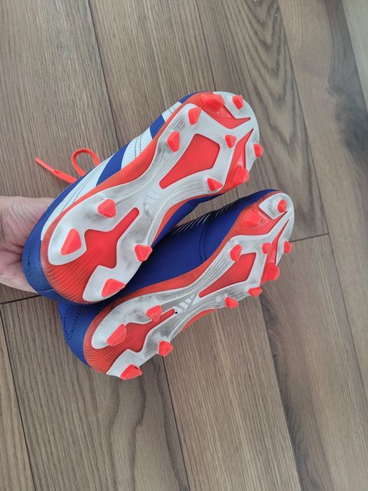 Ghete fotbal Adidas Predator FXG