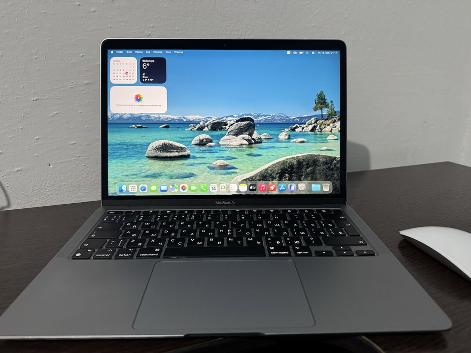 Продам Macbook air m1 256/8