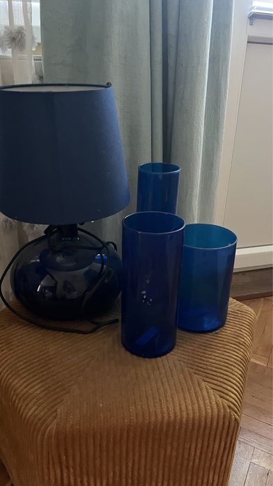 Лампа и вази декорация