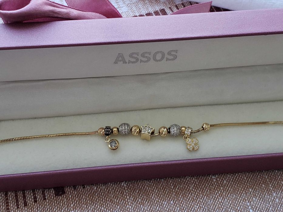 Златна гривна с талисмани Assos/Altinbas 14к., 6,28г