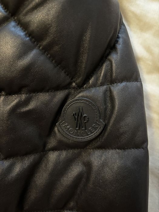 Geaca Moncler piele naturala