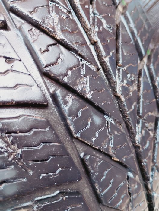 Гуми с джанти 175 65 14