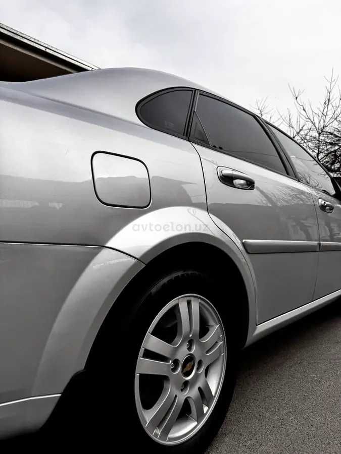 Chevrolet Lacetti, 3 pozitsiya