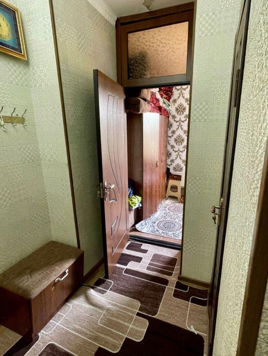 Срочно продаётся 1х комнатная пер/на 2 х !