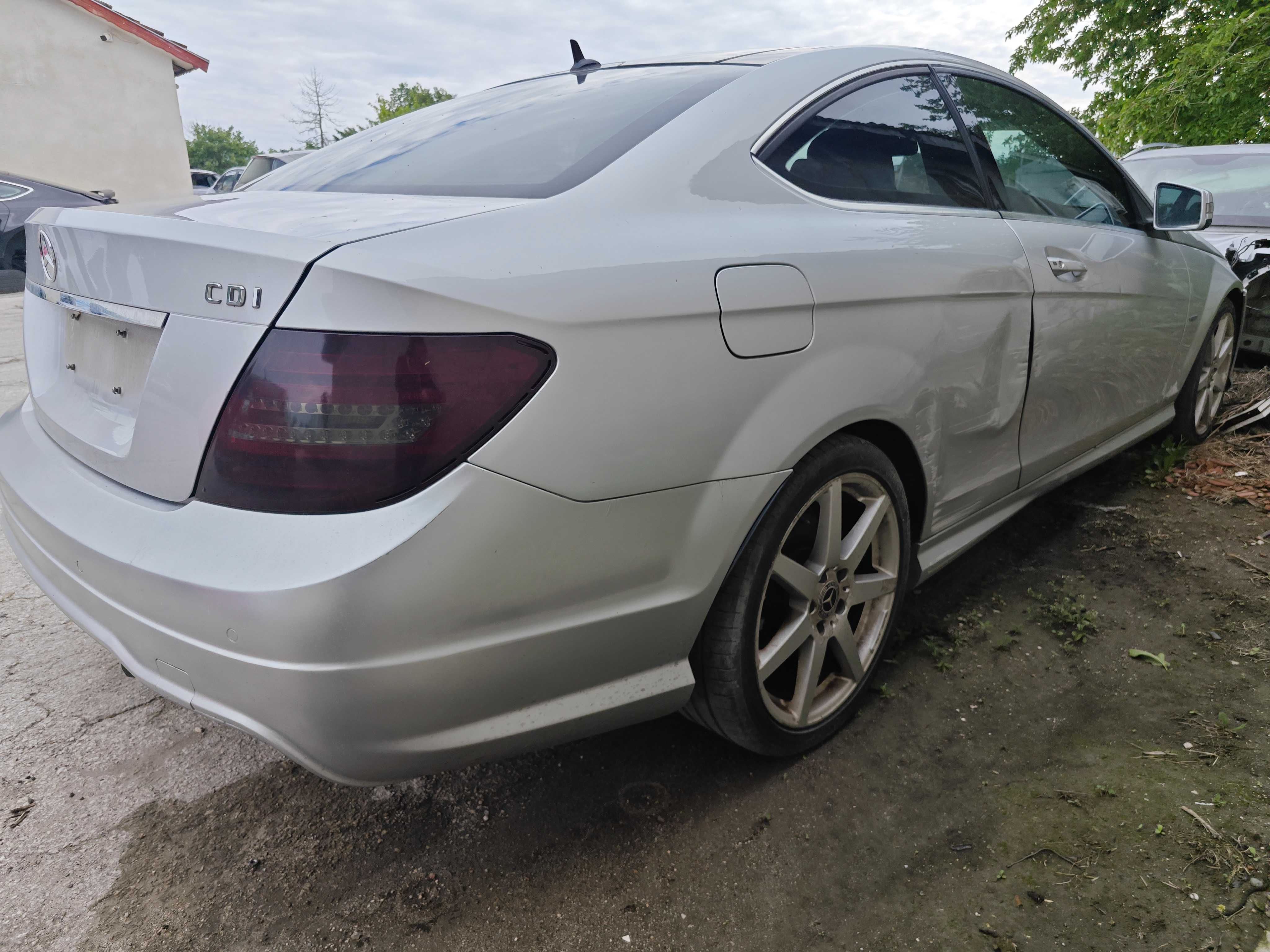 TOP! на части Mercedes C204 W204 2 врати купе Мерцедес C класа AMG