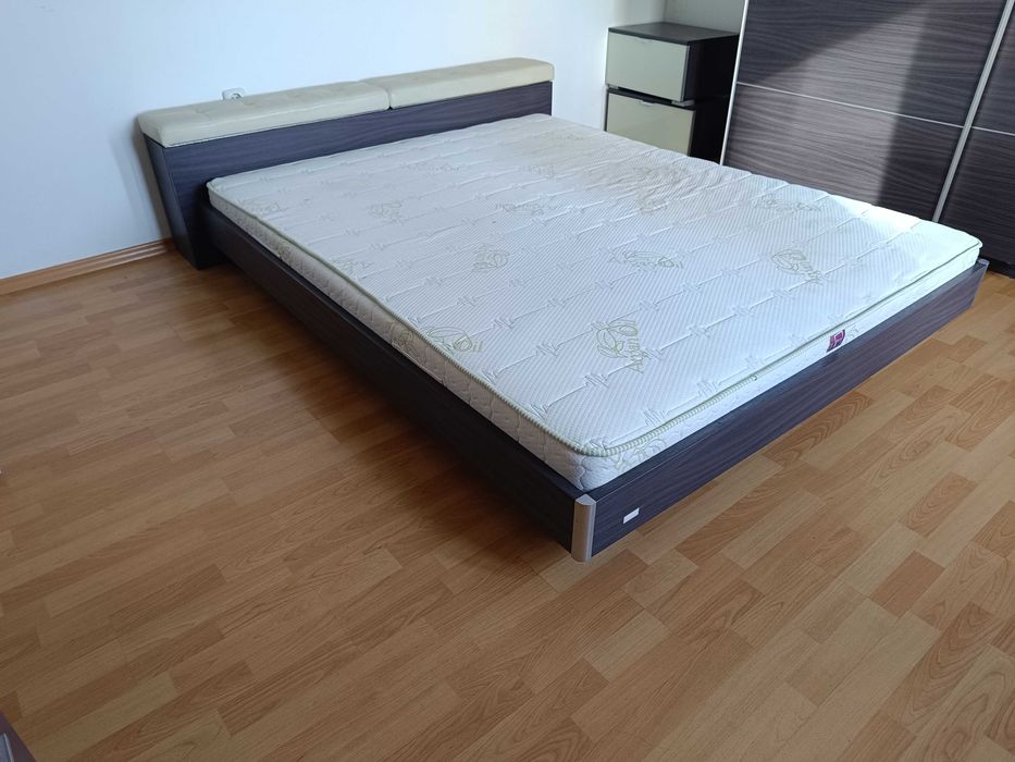 Продавам спалня 200/160