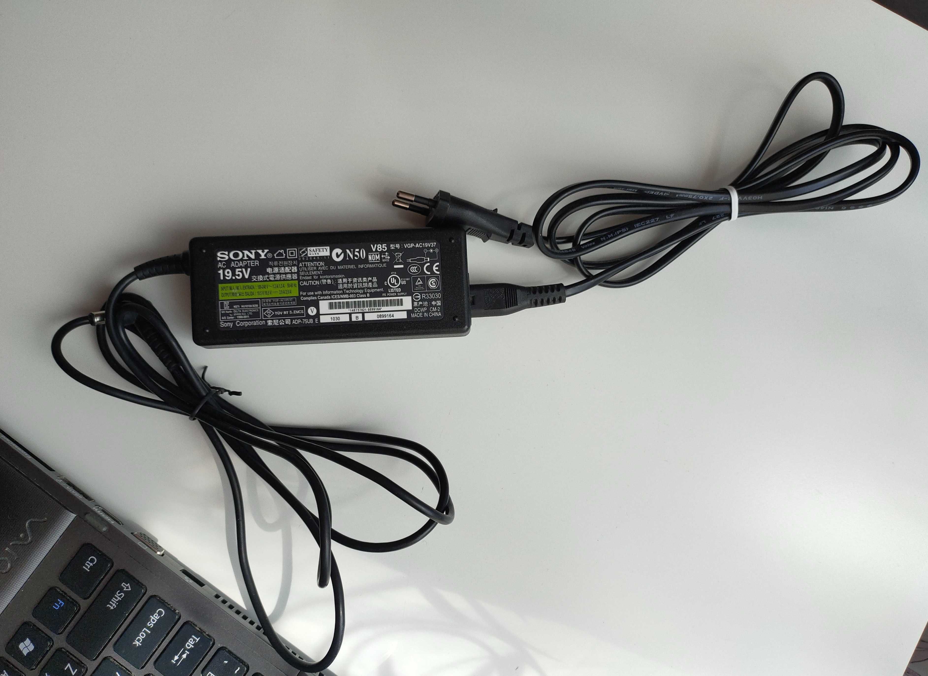 Sony VAIO VPCF12S1R,Core i5,GT330M,4GB RAM,HDD 500GB (Win10)
