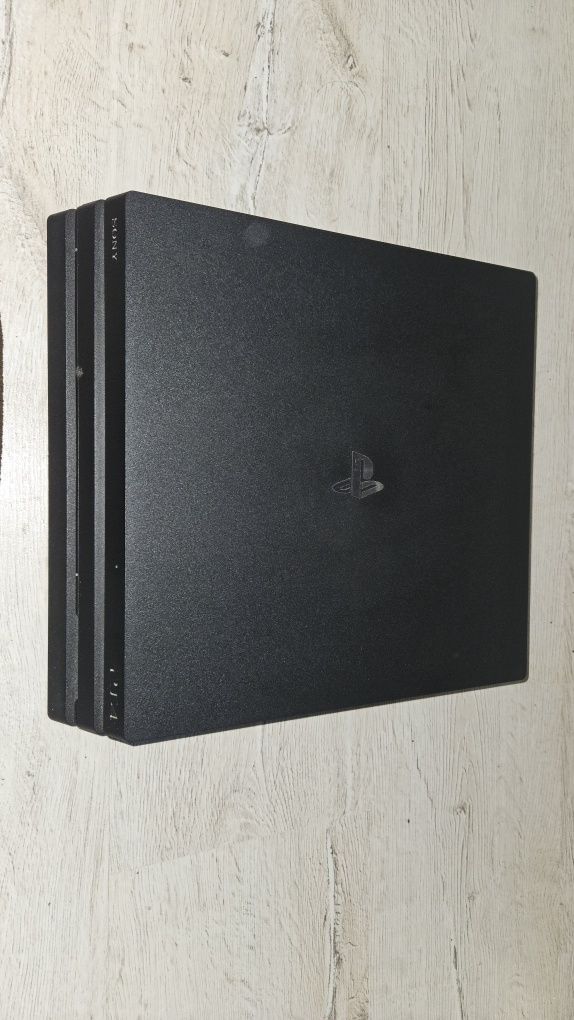 Play Station 4 Pro