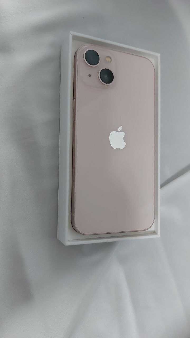 iPhone  13    128 GB  (Алматы номер лота 334961)