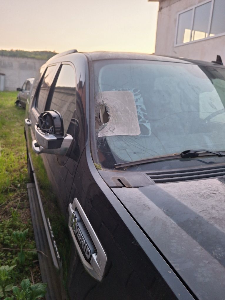 Cadillac escalade pentru piese
