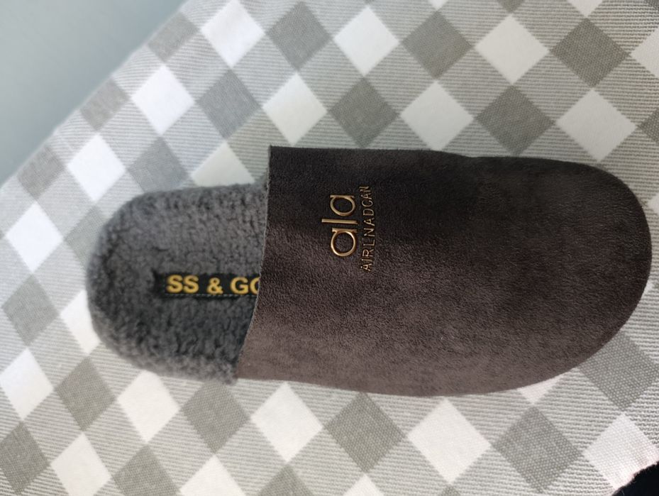 Ayollar uchun razmer 38