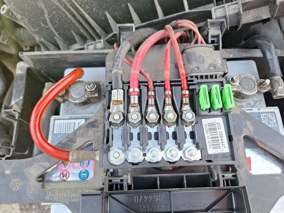 Panou sigurante baterie VOLKSWAGEN GOLF IV Variant 1J5 1999 - 2006 1.9 TDI ATD, AXR