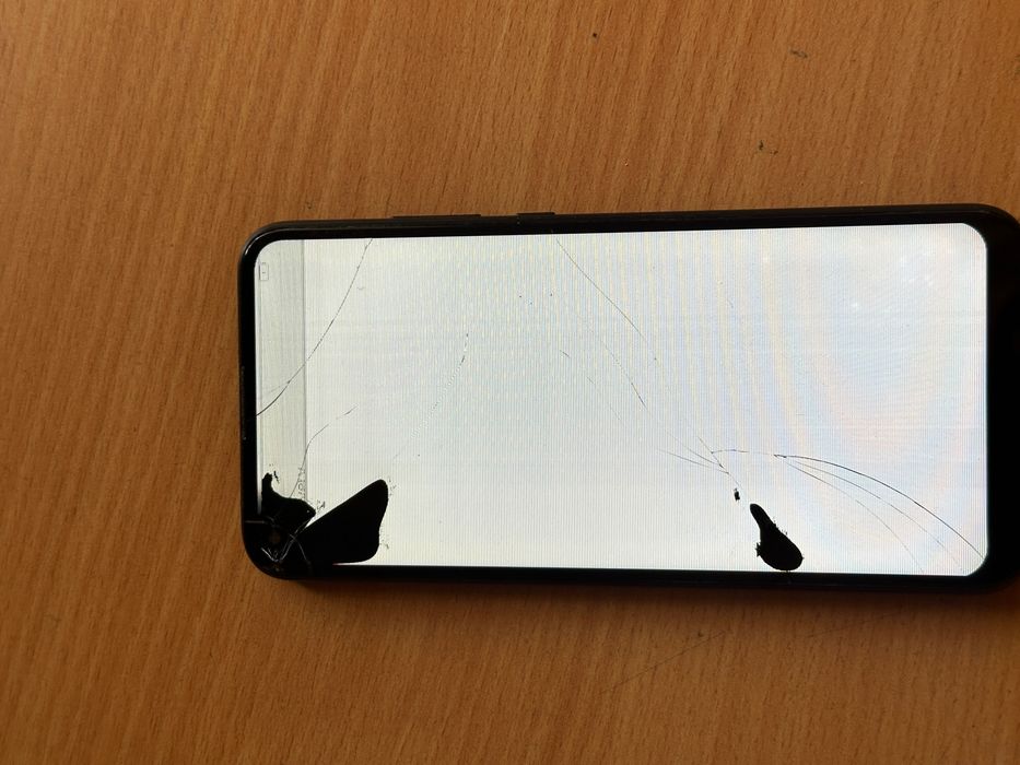 Телефон Huawei Y7P (P40 Lite E) за части