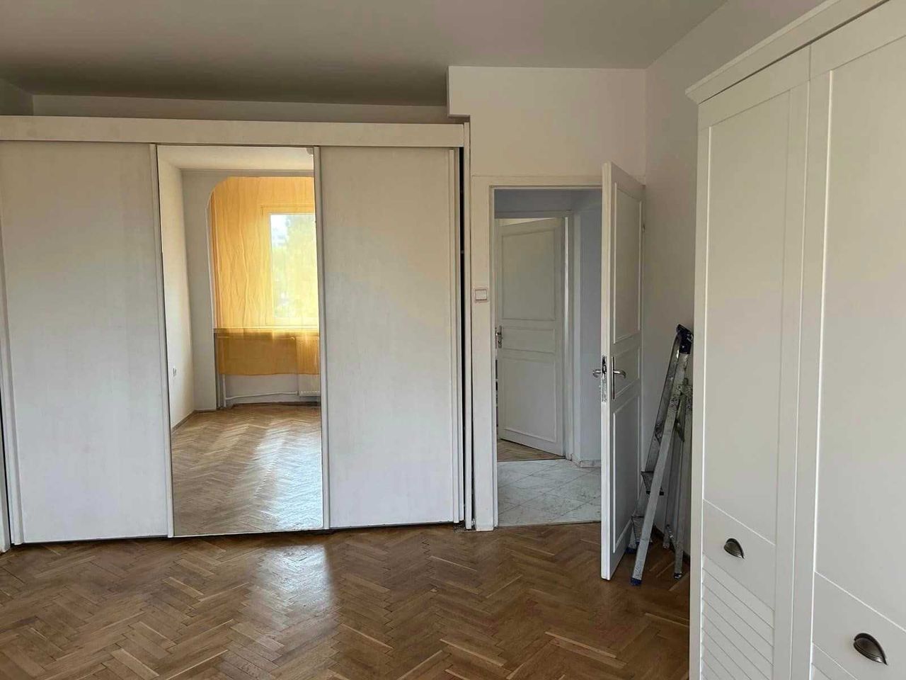 Дава се под наем Тристаен апартамент в София, Западен парк - 100 кв.м за 612 € - Снимка #5