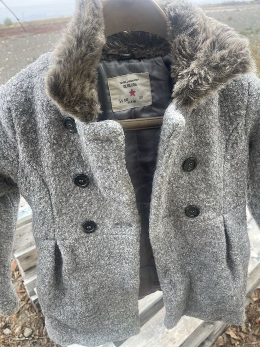 Топло,стилно детско палтенце