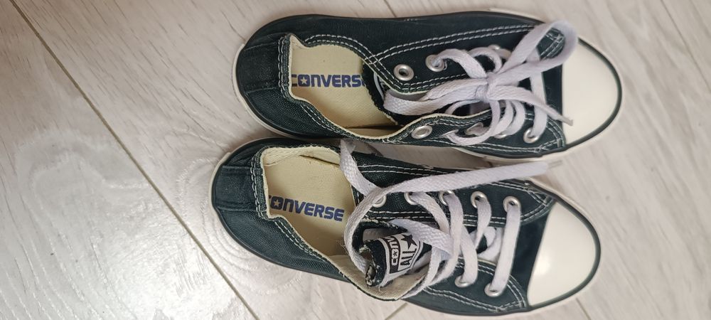 Converse, mărimea 30