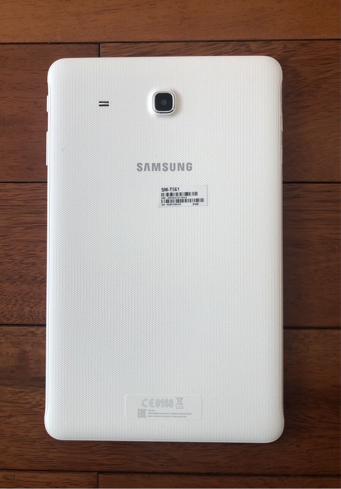 Планшет Samsung Galaxy Tab E