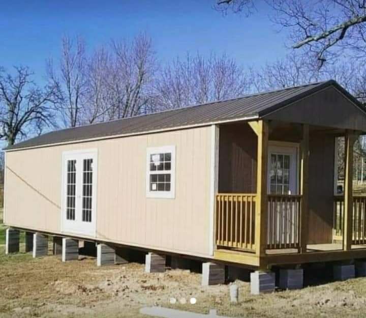 Case pe structura metalica