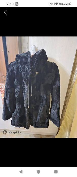 Отдам шубку за шоколадку