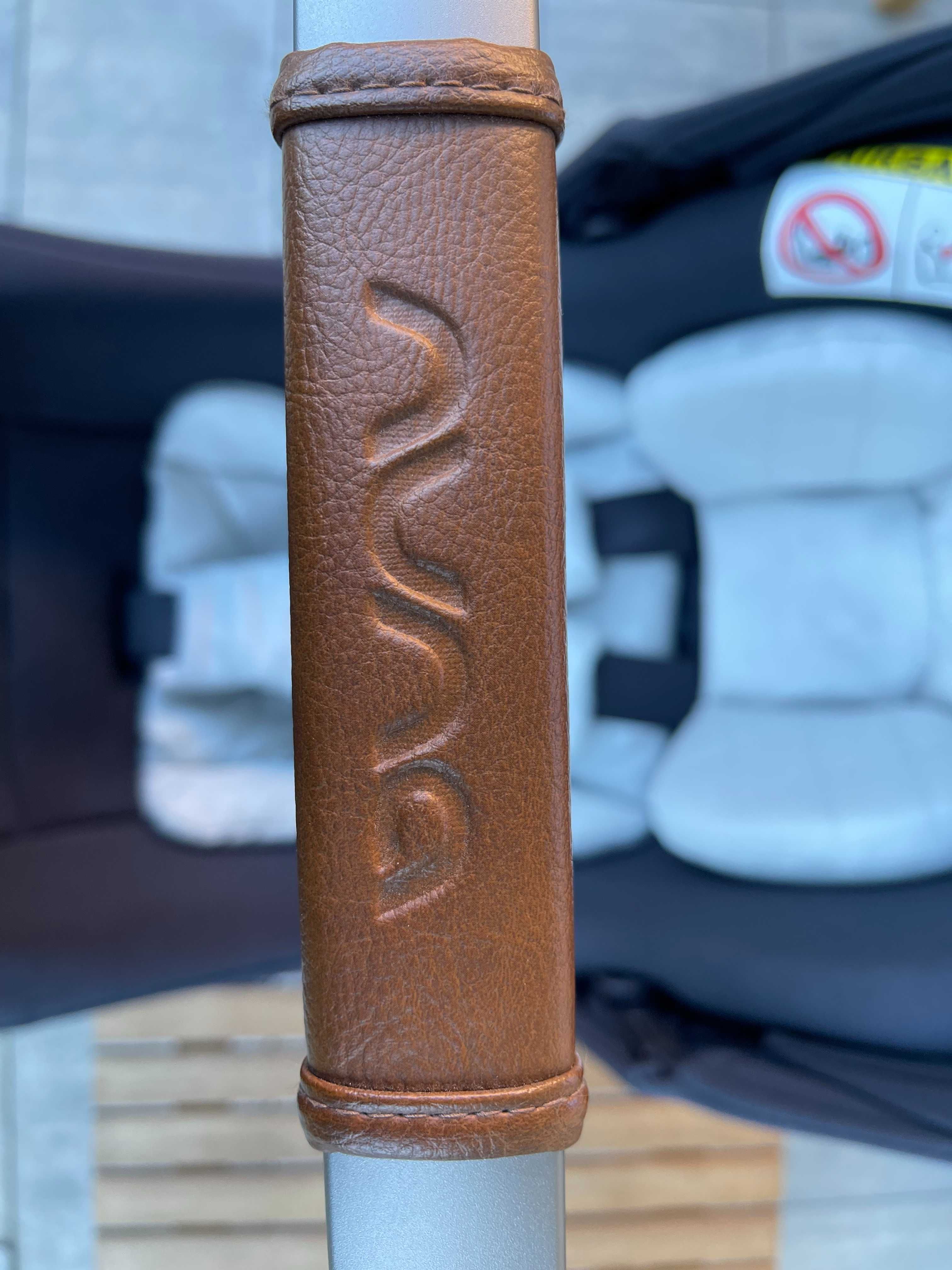 Nuna - Set scoica auto PIPA Lite + Baza isofix