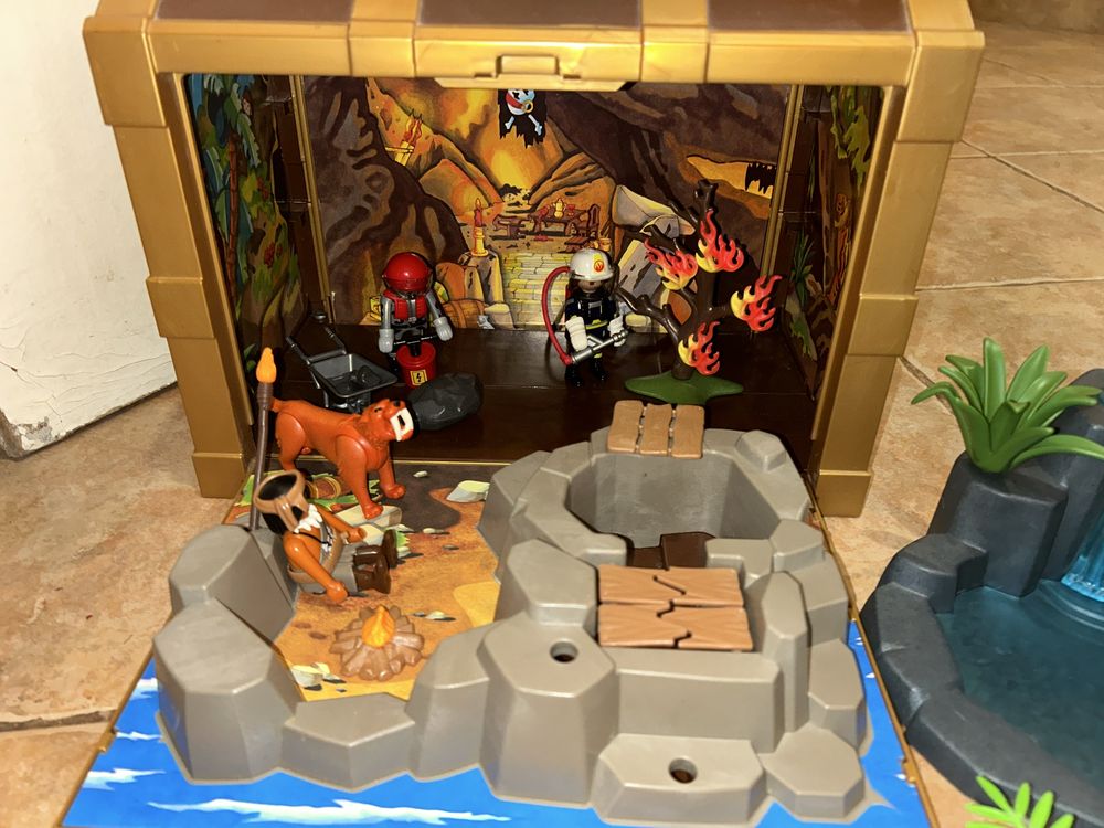 Playmobile играчки