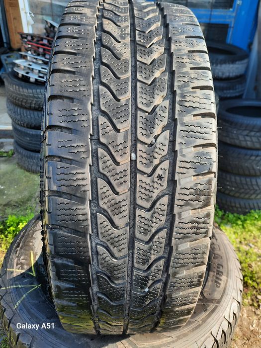 Зимни Бусови гуми, 16цола.