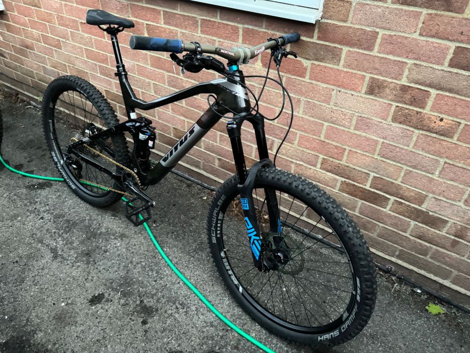 Vitus sommet CARBON 27,5 L