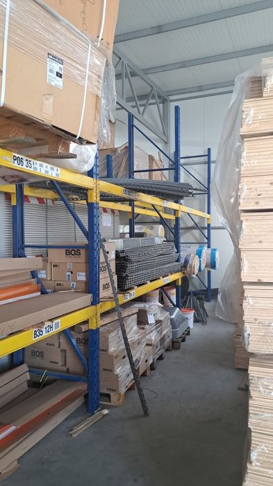 Rafturi metalice industriale profesionale