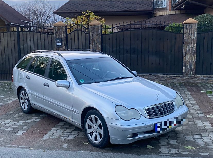 Mercedes C200