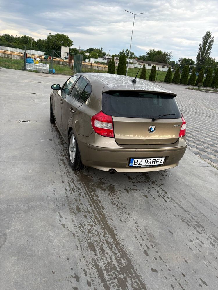 Vand bmw seria 1 2.0i