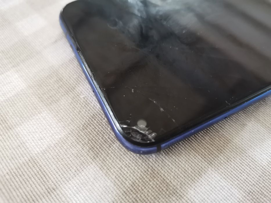 Телефон Huawei nova 5T