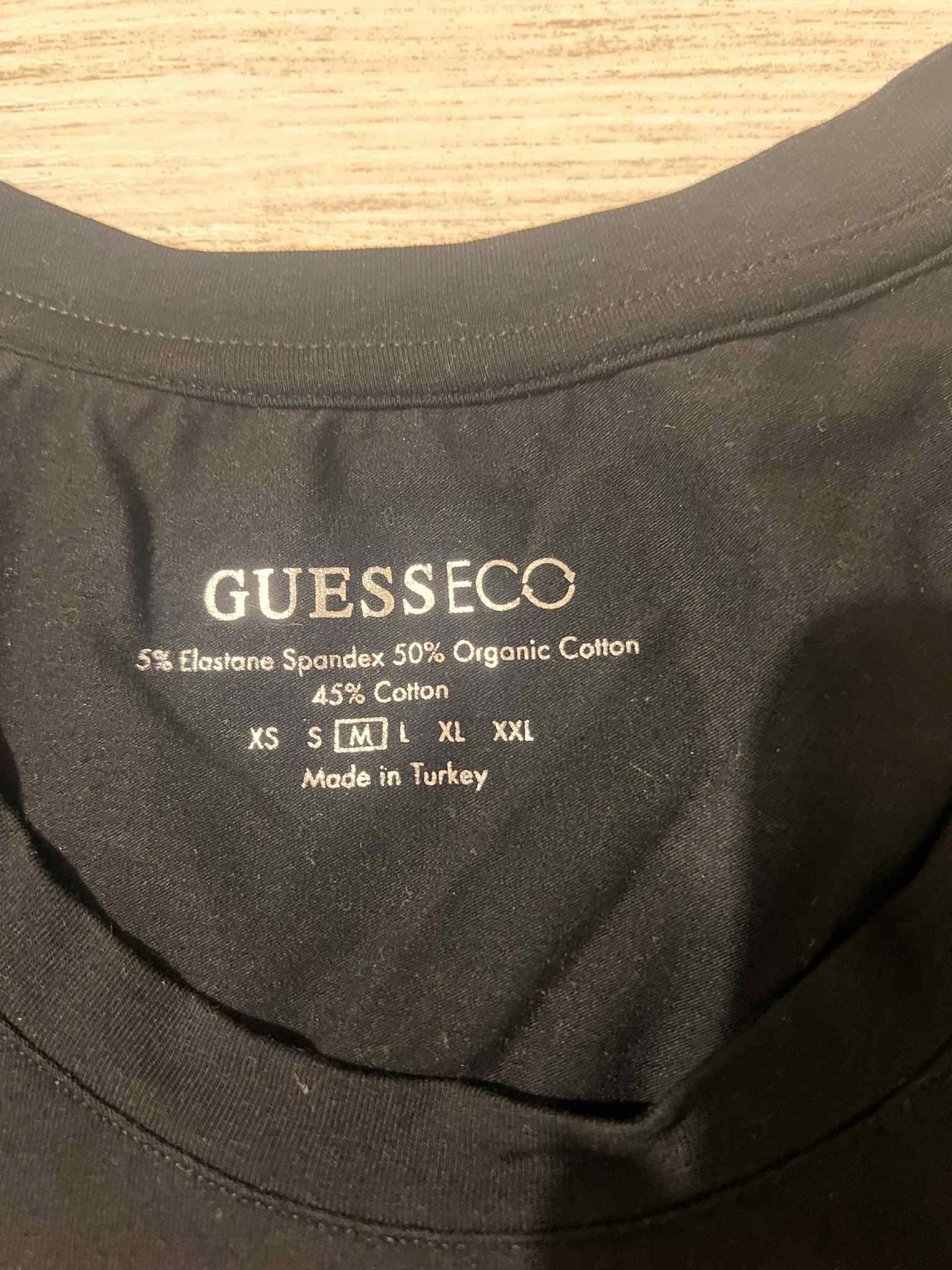 Тениска    GUESS