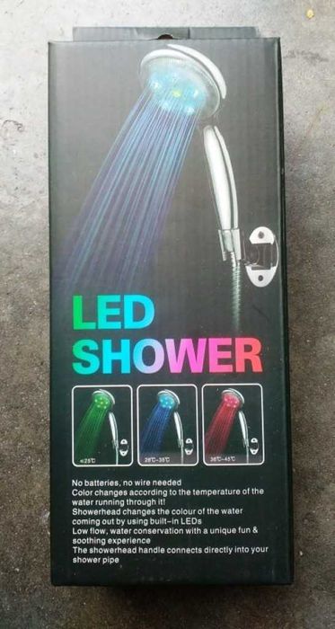 Светещ душ 7 цвята-LED Душ слушалка за баня.