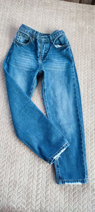 Дрехи за момиче 10г.