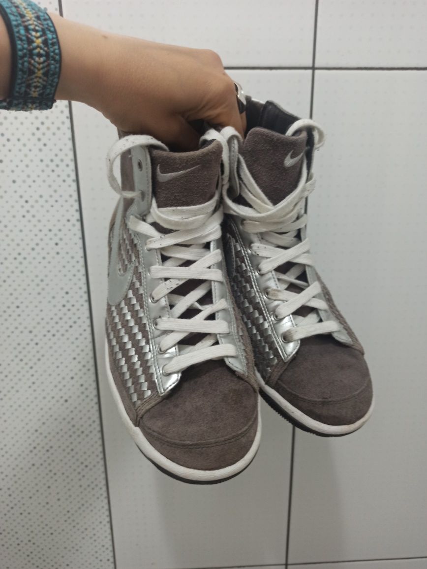 Кецове nike 37.5 номер
