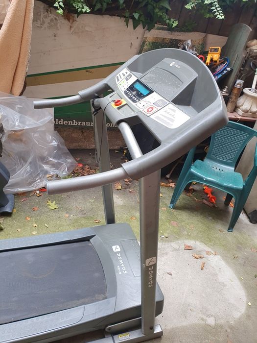 Vând banda de alergat