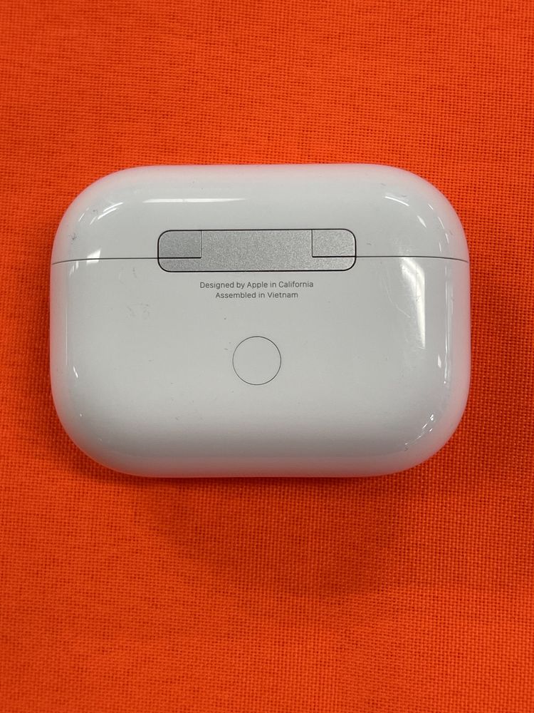 Кейс Airpods 2 pro оригинал