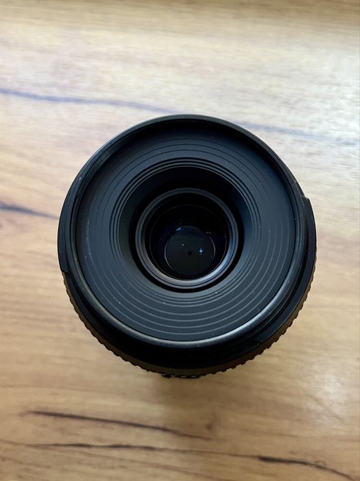 Макро обектив Nikon AF-S DX Micro Nikkor 40mm f/2.8G