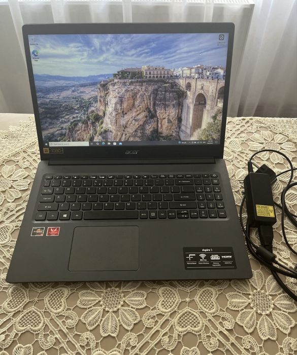 Laptop acer aspire 3