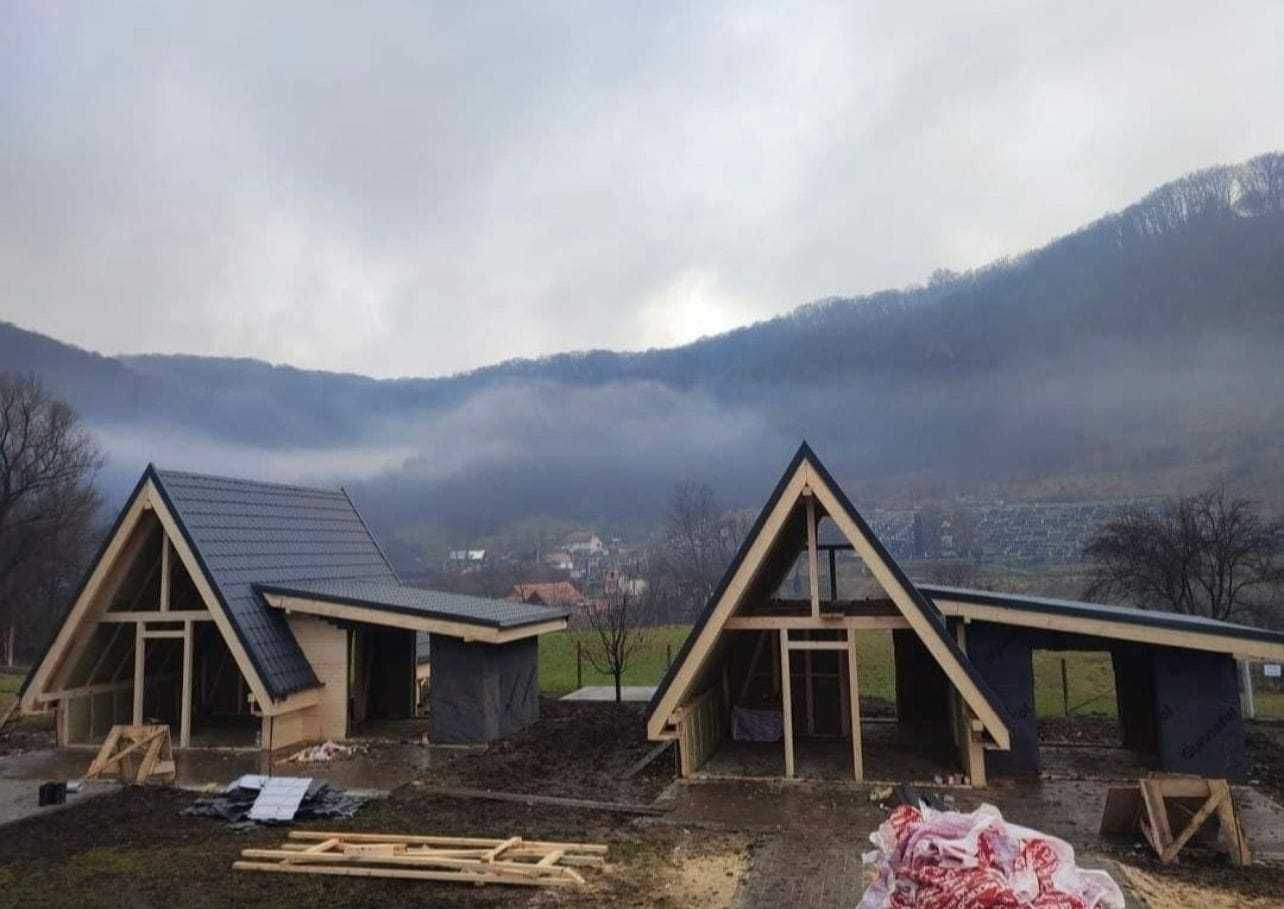 Cabana stil A-Frame si case din structura de lemn