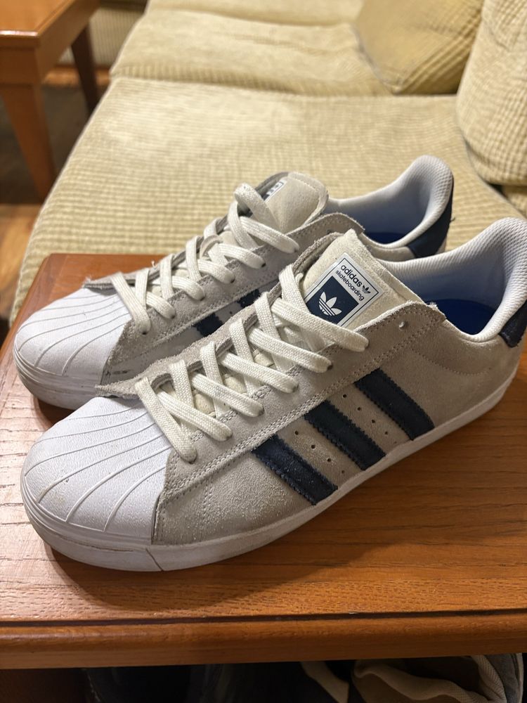 Adidas Superstar