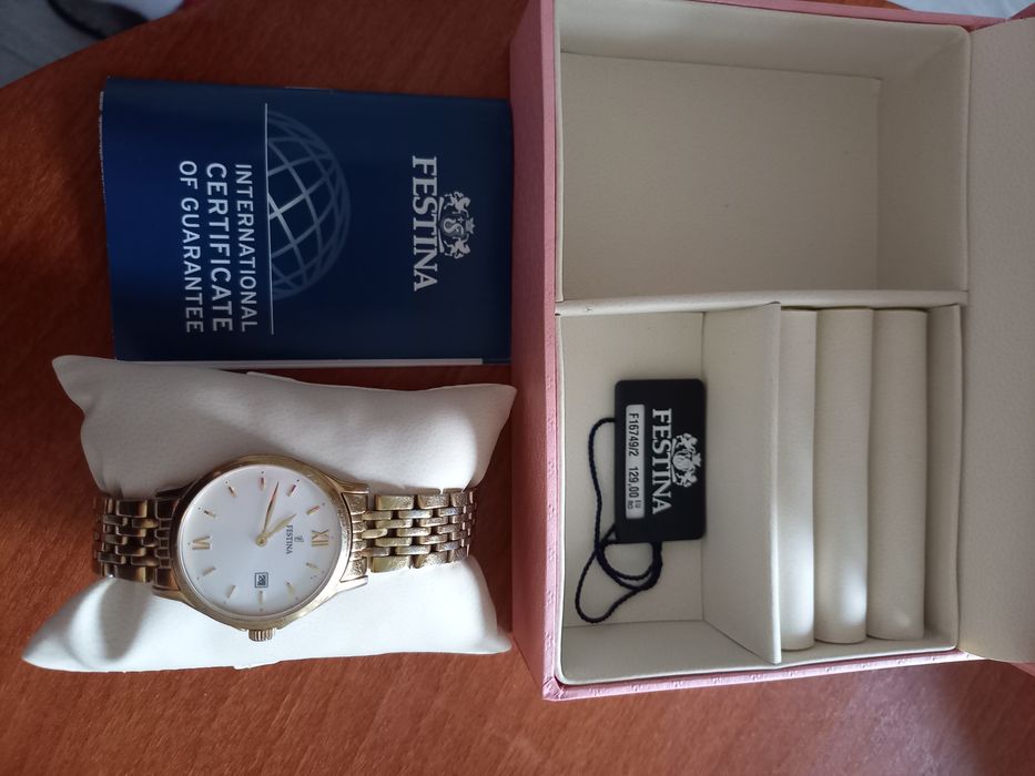 Festina швейцарски дамски оригинален