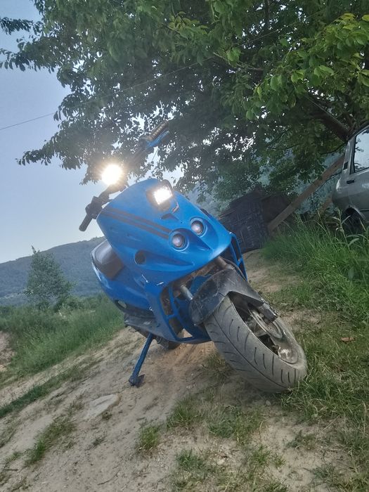 Vând malaguti f12 power