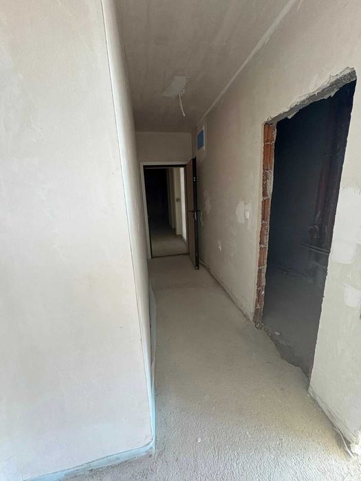 Продава тристаен в Тракия с АКТ 16
