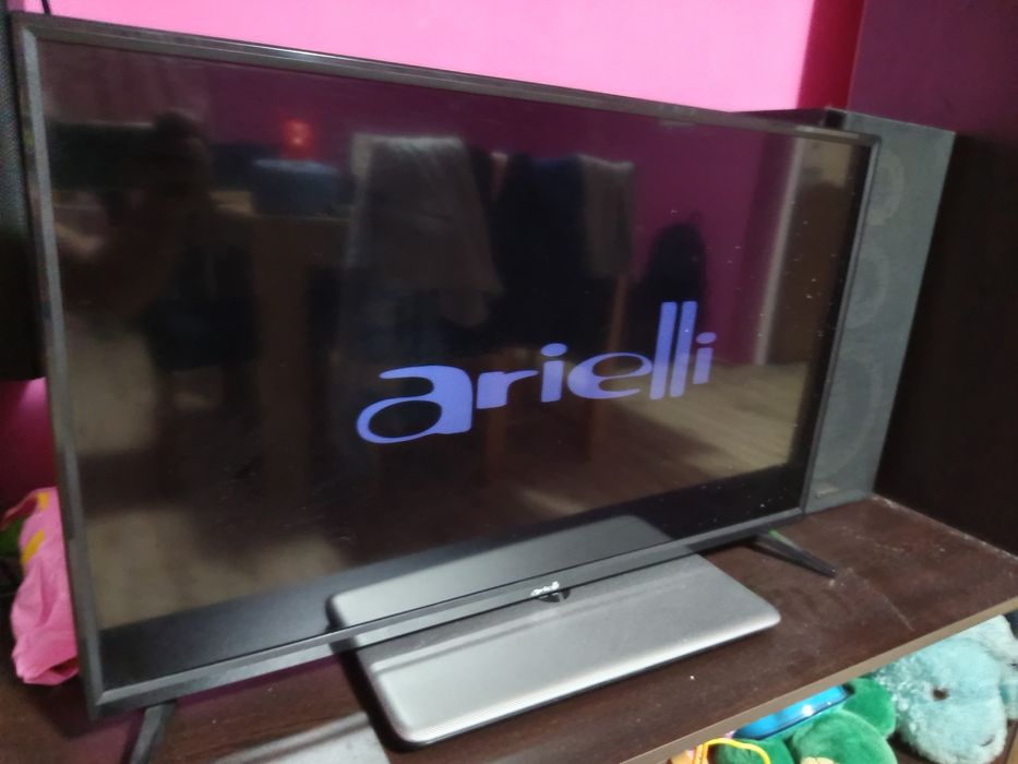 Телевизор Ариели