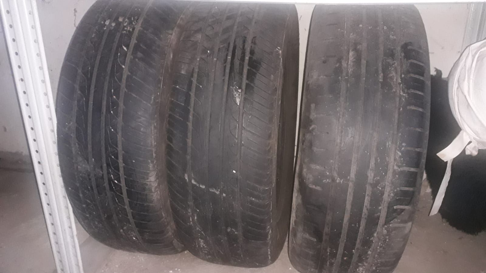 Шины 215/65 R16 3 штуки