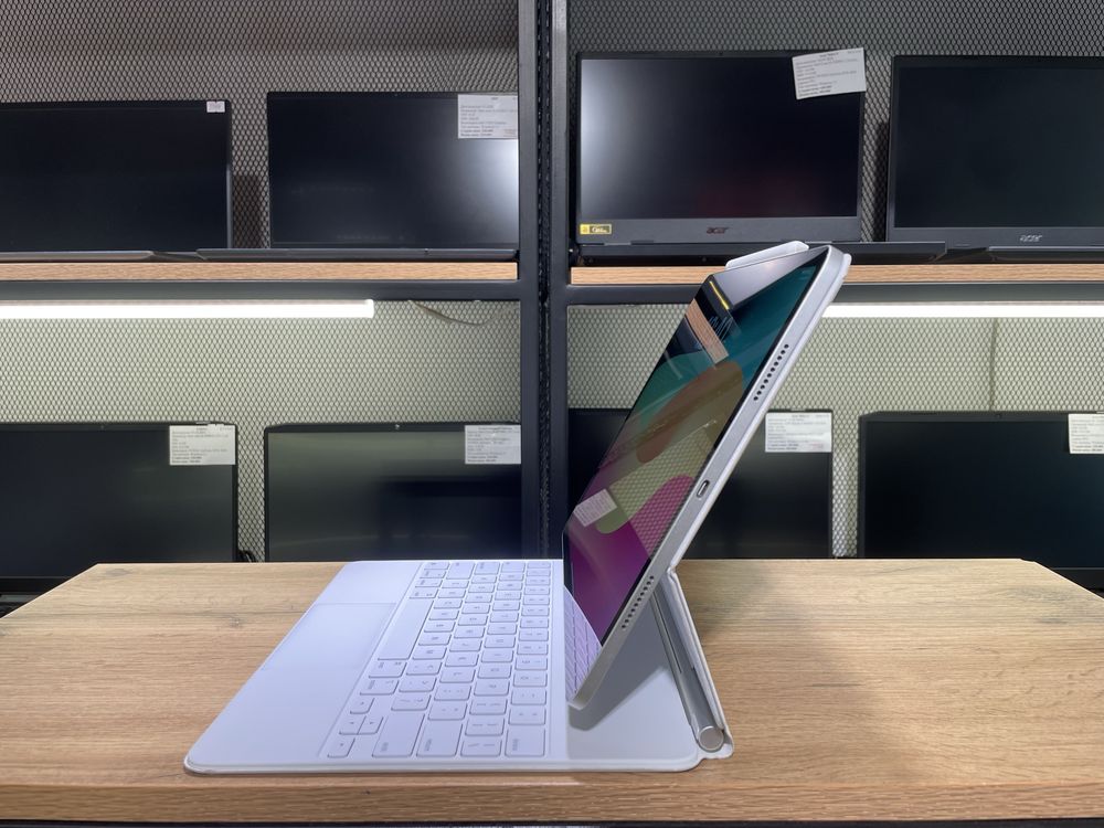 iPad Pro 12.9-inch, 6 Generation, Клавиатура, Apple Pencil 2, 8465/А10