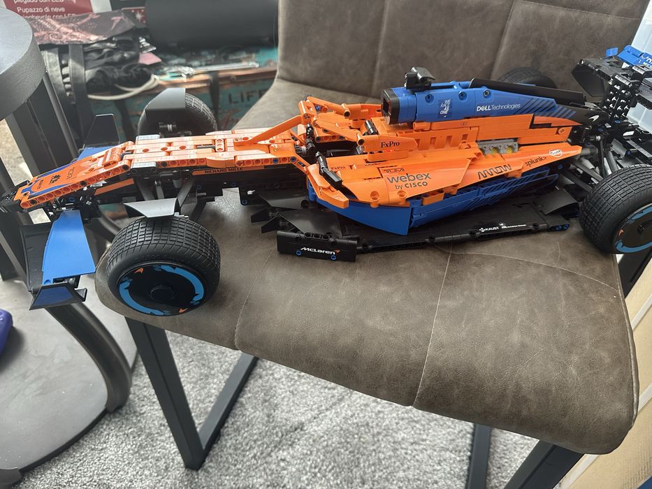 Lego F1 si Landrover